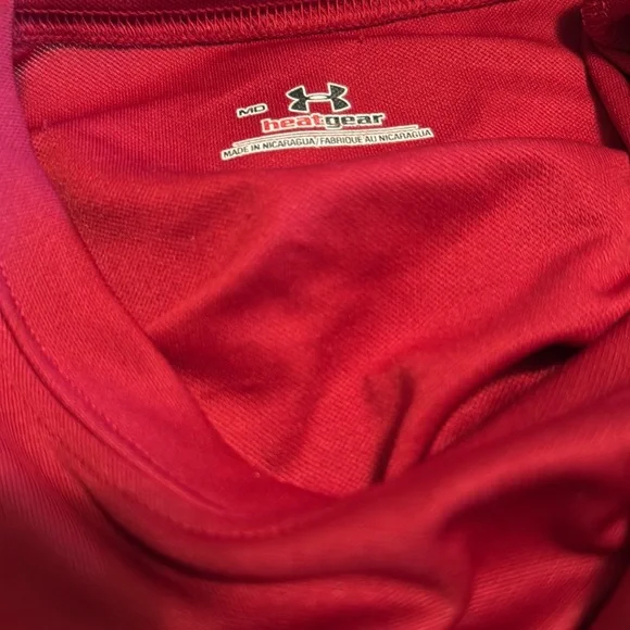 Under Armour long sleeve shirt. Mens size Medium - Picture 11 of 13